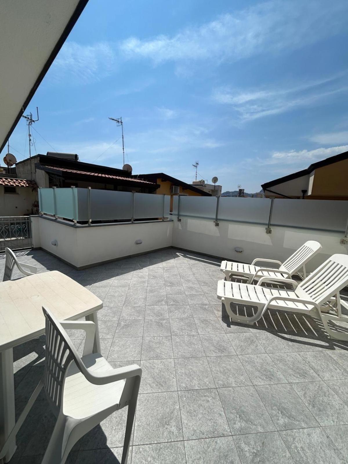 Casa Vacanze A Milorda Letojanni Luaran gambar
